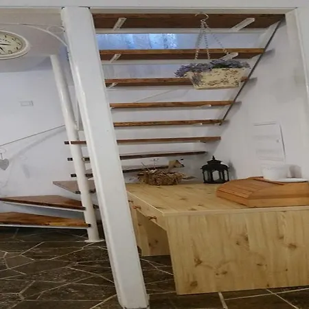 Maca Apartman