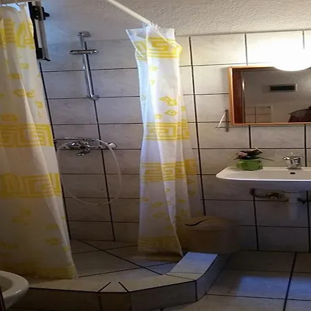 Maca Apartman *