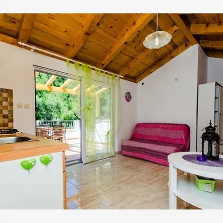 Maca Apartman
